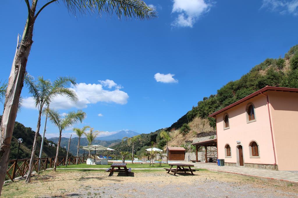 Profetina Village Motta Camastra エクステリア 写真