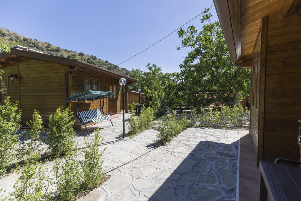 Profetina Village Motta Camastra エクステリア 写真